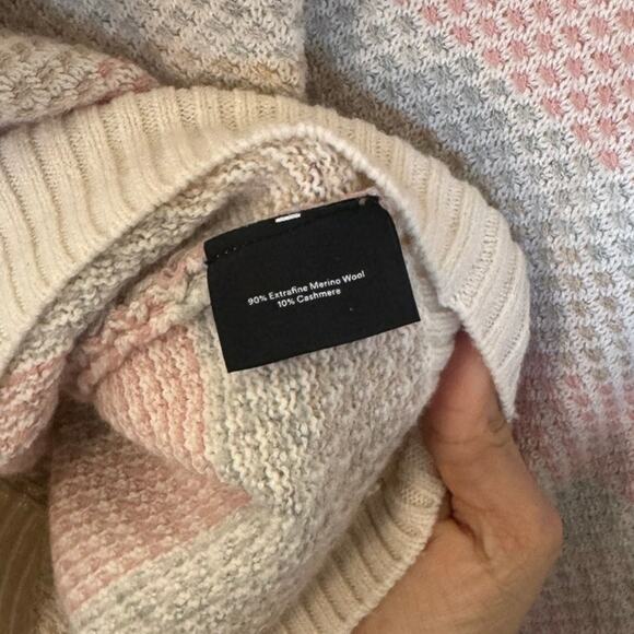 SummerSalt The Coziest Cashmere Blend Soft Stripe Sweater Size Large - Picture 7 of 8